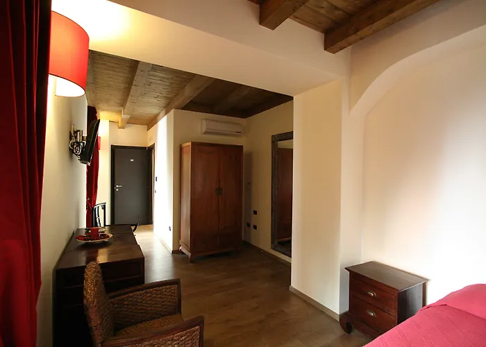 Torto - Struttura Sanificata Giornalmente Con Prodotti Conformi Al Decalogo Del Ministero Salute - Personale Sottoposto A Test Sierologico PeriodicamenteAlbergo